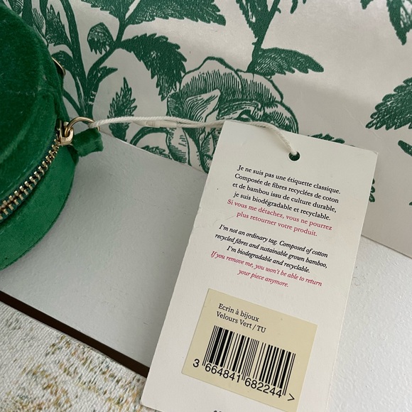 Sezane small jewelry box in green velvet - Picture 2 of 4